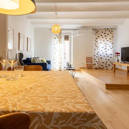 Grooovy Duplex Amb Terrassa Apartment *