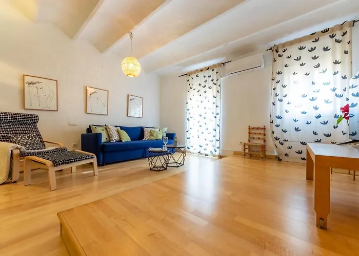 Διαμέρισμα Grooovy Duplex Amb Terrassa Ταραγόνα