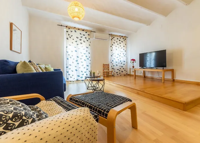 Διαμέρισμα Grooovy Duplex Amb Terrassa *