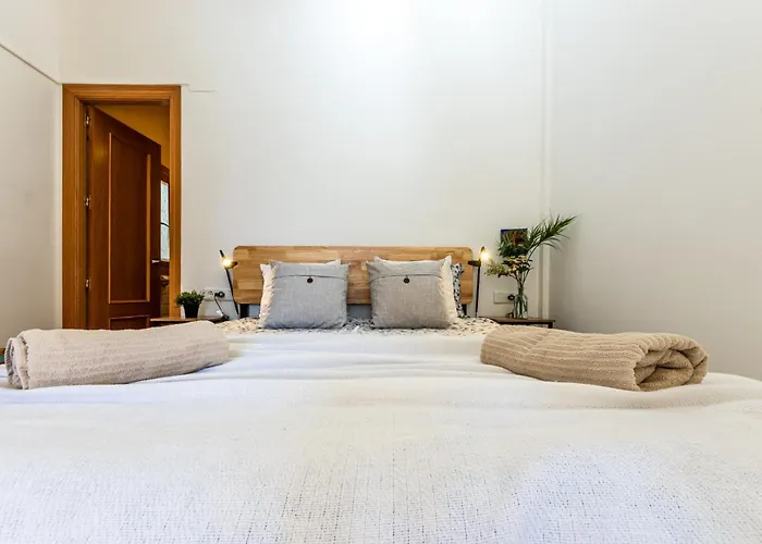Grooovy Duplex Amb Terrassa * Ταραγόνα
