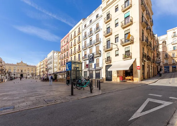 Διαμέρισμα Grooovy Duplex Amb Terrassa Ταραγόνα
